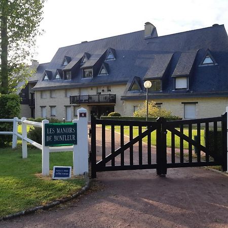 La Perle Hotell Honfleur Exteriör bild